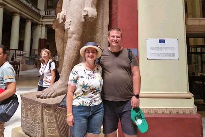 Cairo Full Day-Pyramids & Sphinx & Egyptian Museum from Hurghada - What the $60 price really includes