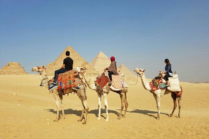 Cairo Full-Day Tours to Giza Pyramids ,Egyptian Museum & Bazaar - Starting at the Giza Plateau