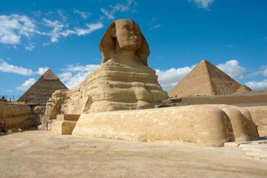 Cairo: Giza pyramids, Sphinx, and Great Pyramid Tour - The Valley Temple of Khafre