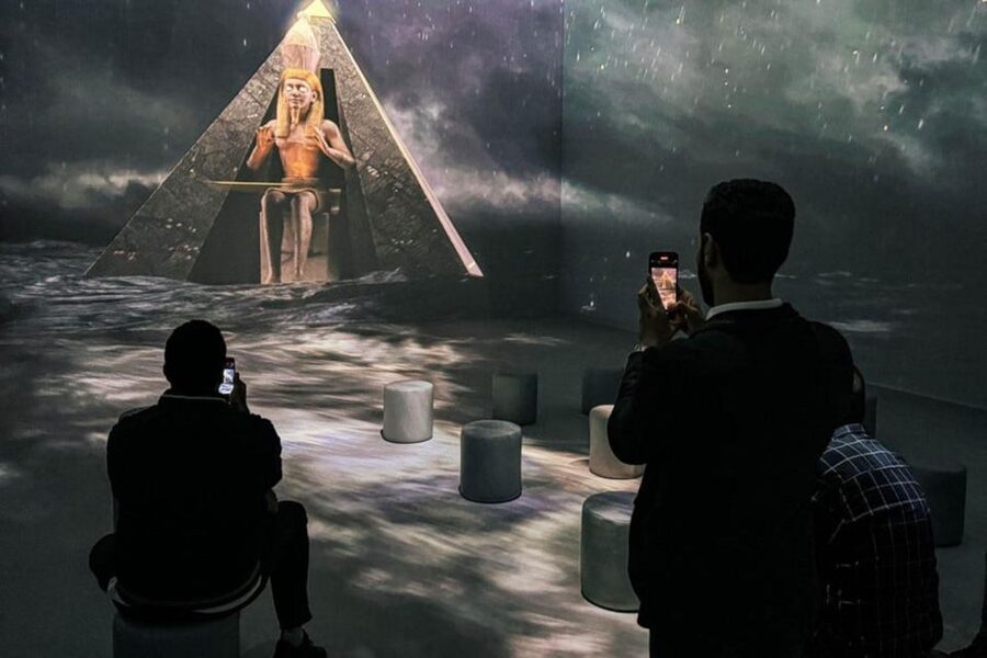Cairo: Grand Egyptian Museum QR Ticket - The Hall of Mirrors and holographic glasses