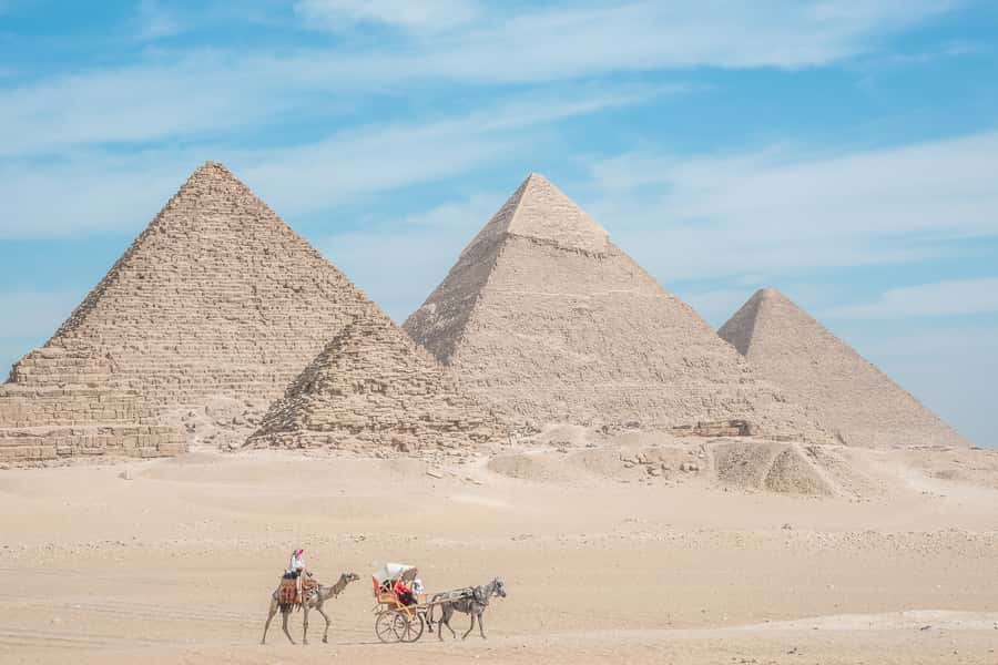 Cairo: Half Day Pyramids Tour by Camel or Horse Carriage - What the guide adds to the visit