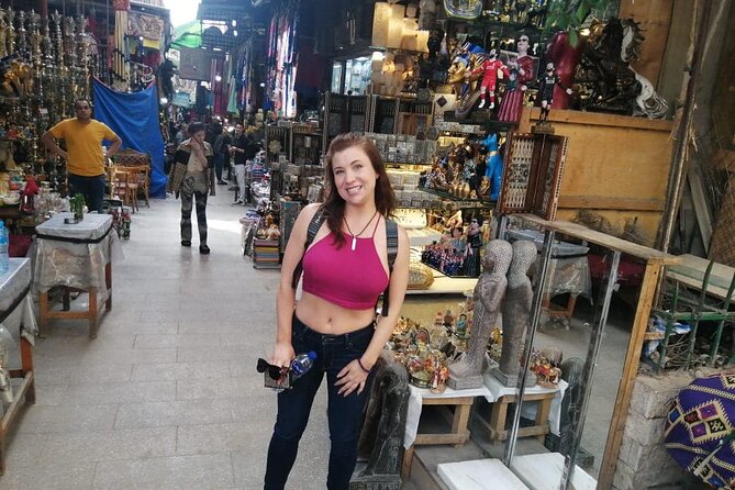 Cairo: Khan el-Khalili Tour from Cairo Giza hotels with lunch - What the Pharaonic Village adds
