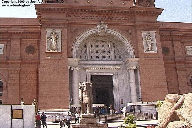 Cairo Luxury Tours to Egyptian Museum,Coptic Cairo & Bazaar - Private car comfort and Cairo traffic