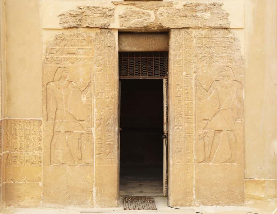 Cairo: Memphis, Sakkara and Dahshur Pyramids Day Tour - The Red Pyramid and a Clearer Design