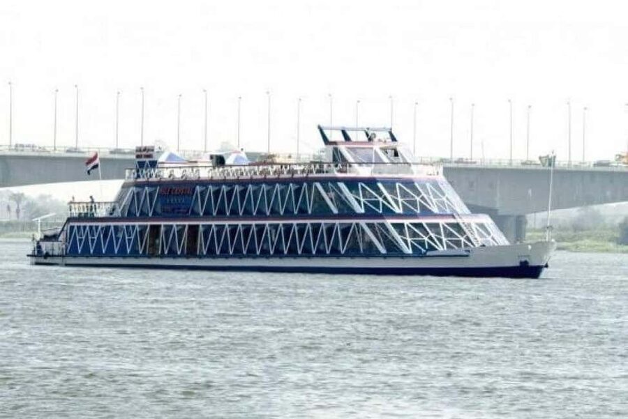 Cairo: Nile Dinner Cruise with Belly Dancer Show and Music - Pickup from Cairo or Giza hotels