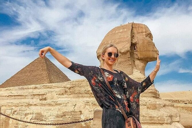 Cairo Over Day Egyptian Musuem & Pyramids with Transfer -Hurghada - Two hours at the Giza Pyramids