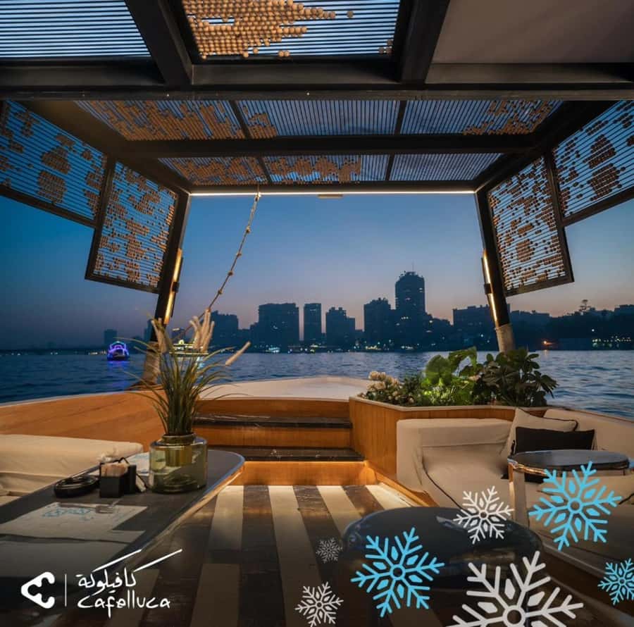 Cairo: Private Felucca Ride, All You Can Drink only - What the private format changes