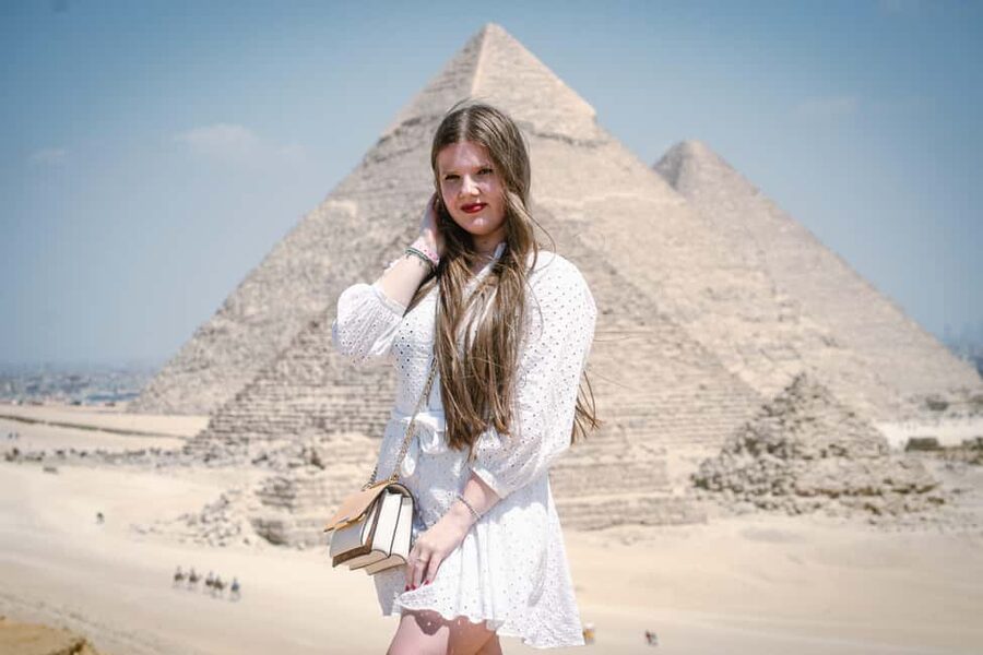 Cairo: Private Giza Pyramids, Sphinx, Saqqara & Memphis Tour - Lunch before the pyramids