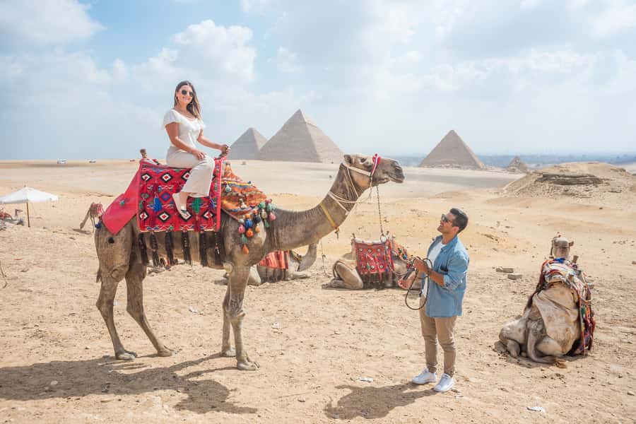 Cairo: Private Half-Day Pyramids Tour with Photographer - Seeing the Great Pyramid, Chephren, and Mycerinus