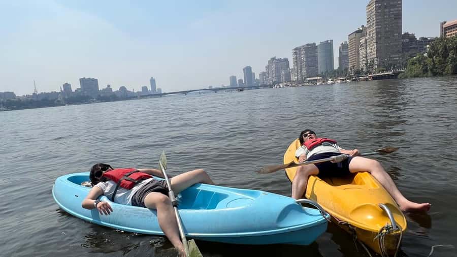 Cairo: Private Nile Kayaking Adventure with hotel transfers. - Getting ready for a first paddle