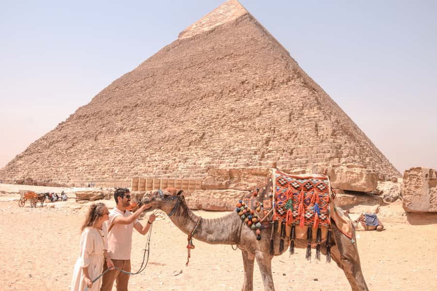 Cairo: Private Pyramids, Museum & Bazaar Tour with Lunch - Why this private Cairo tour works well