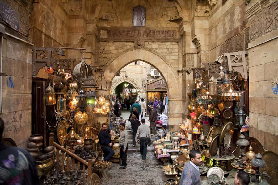 Cairo: Private Pyramids, Museum & Bazaar Tour with Lunch - Making sense of the Egyptian Museum
