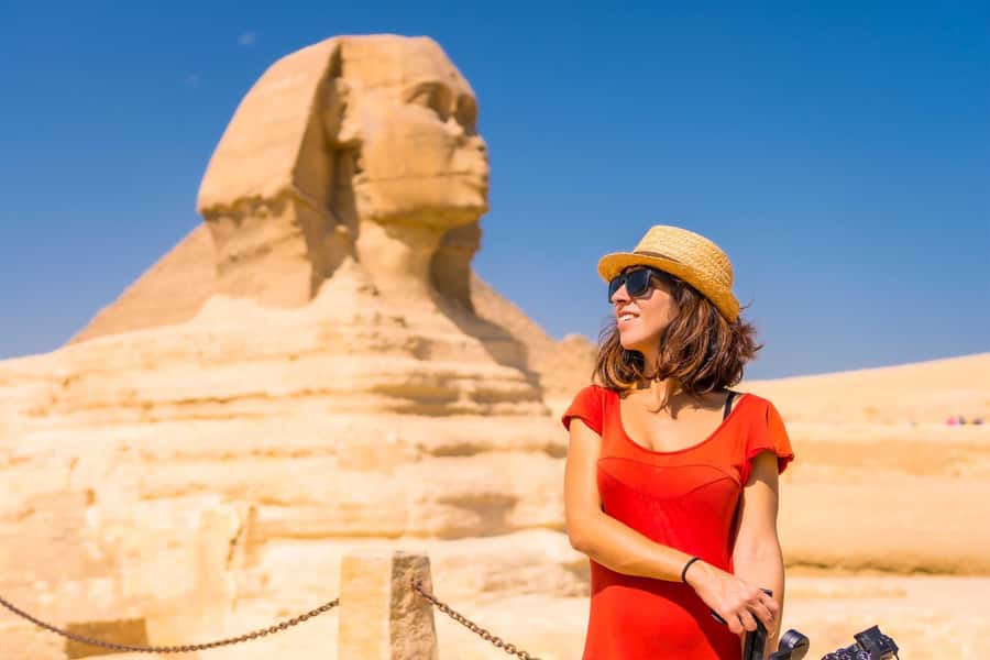 Cairo: Pyramids and Sphinx Tour with River Nile Felucca Ride - The Pyramids of Giza, one hour among the monuments