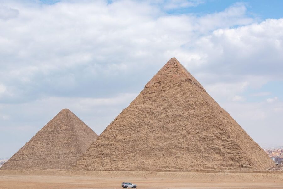 Cairo: Pyramids, Memphis, Sakkara & Dahshur Luxury Adventure - The pace, weather, and practical limits