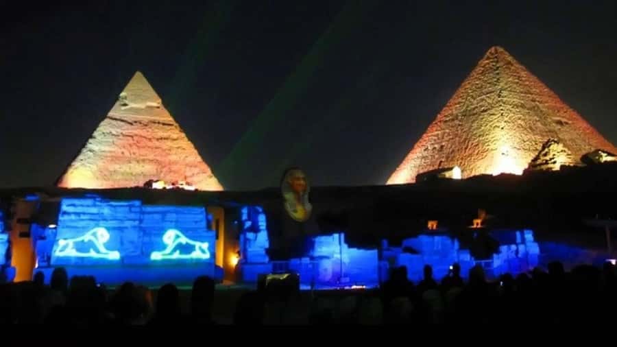 Cairo: Pyramids of Giza Sound & Light Show with City Tour - A private group changes the pace