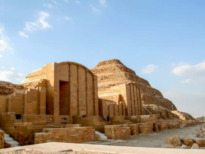 Pyramids, Sakkara & Memphis Tour with Lunch