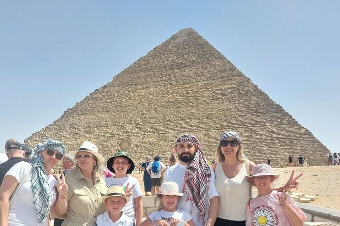 Cairo pyramids tour from Hurghada and Nile boat without Stopping - The Giza Pyramids and Sphinx