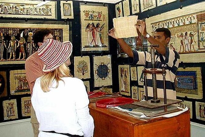 Cairo Shopping tour Private Papyrus Essential oils Bazar Cotton - What this seven-hour Cairo shopping tour is really like
