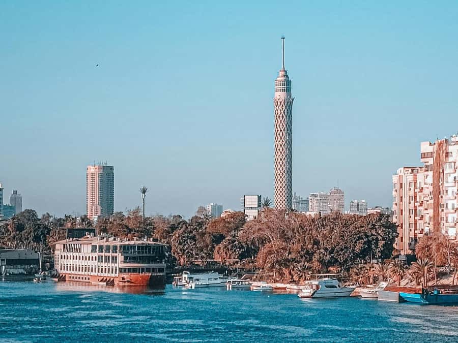 Cairo: Sunset Cairo Tower Tour With Nile River Dinner Cruise - Why this evening works in Cairo