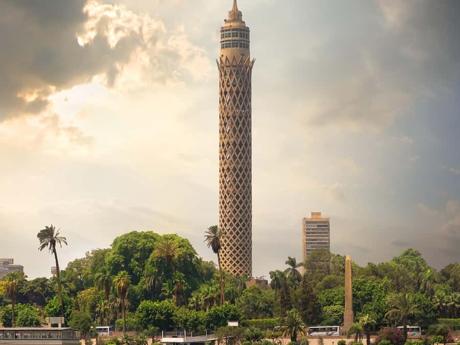 Cairo: Sunset Cairo Tower Tour With Nile River Dinner Cruise - How the guide changes the experience