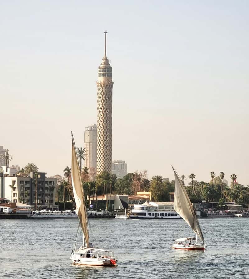 Cairo: Sunset Cairo Tower Tour With Nile River Dinner Cruise - Practical ways to get more from the evening