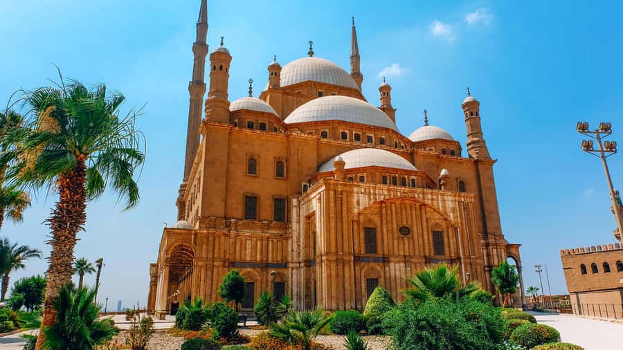 Cairo Tour To Egyptian Museum, Citadel & Khan Khalili Bazaar - Three major Cairo sights in one eight-hour day