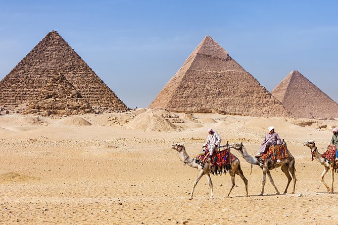Camel or Horse riding Giza Pyramids Desert - Why the desert view changes your Giza visit