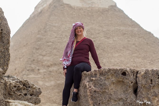 Day Tour To Giza Pyramids, Great Sphinx, Saqqara Pyramids & Memphis Capital - Two hours among the Pyramids of Giza