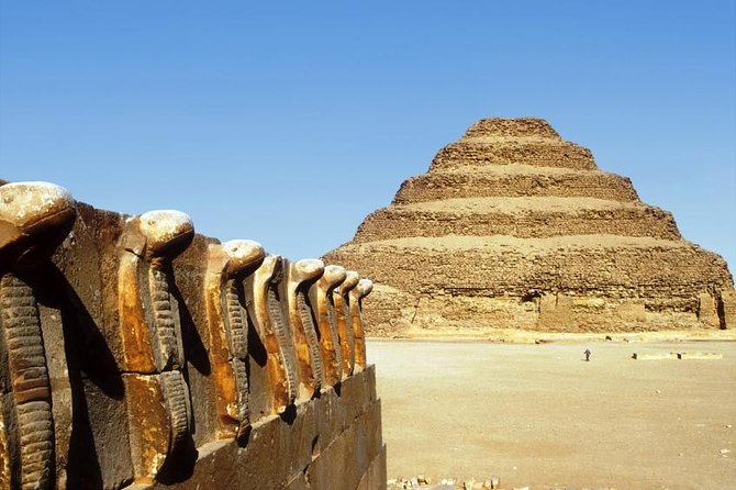 Day Tour to Giza Pyramids, Sphinx, Sakkara Pyramids and Dahshur Pyramids - Key points before you book