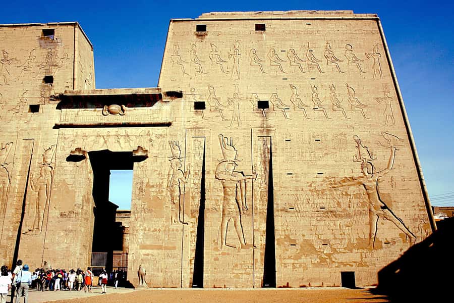 Day Tour visit Edfu Kom Ombo temples from Luxor - Edfu Temple, two hours with Horus