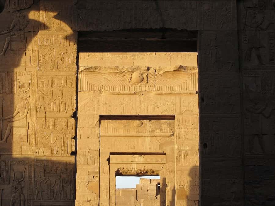 Day Tour visit Edfu Kom Ombo temples from Luxor - Who should book this day trip