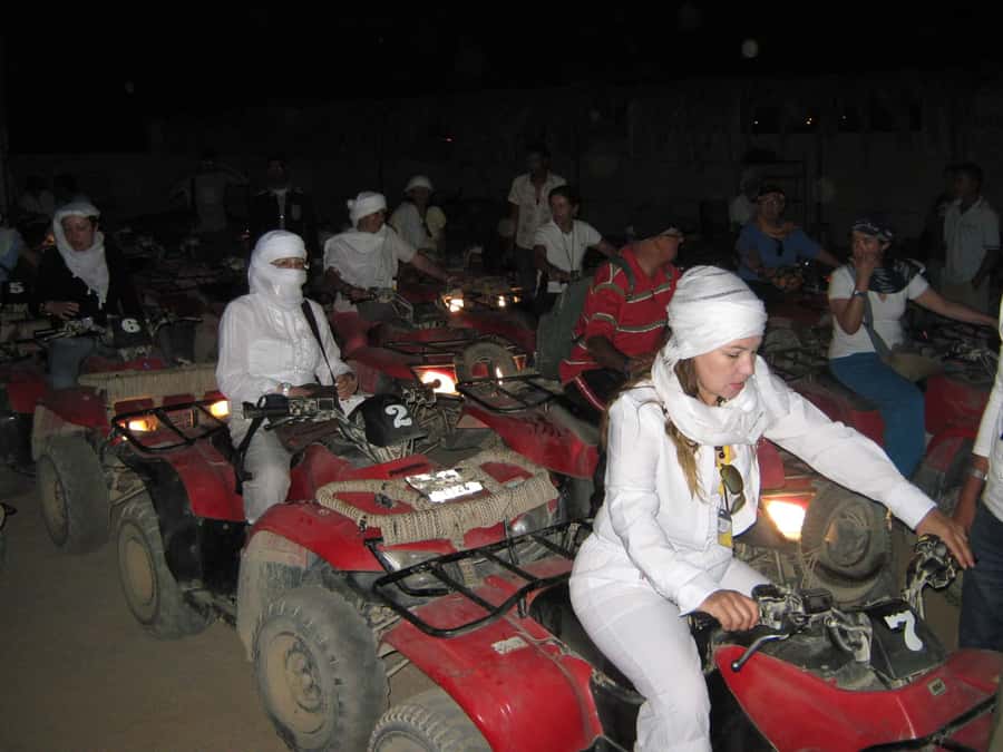Desert Sunset Quad Bike ATV for 50Km, Oriental Show, Dinner, - Who will enjoy this most