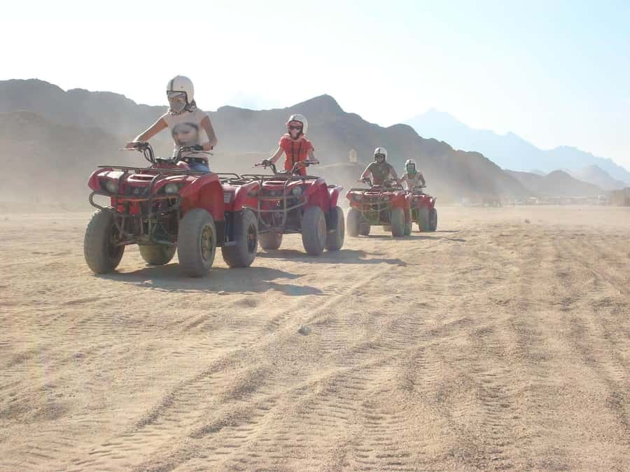 Desert Sunset Quad Bike ATV for 50Km, Oriental Show, Dinner, - Learning to handle the quad bike
