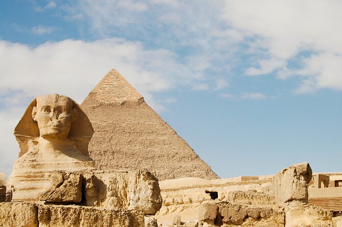 Dinner Cruise Nile River at Cairo - What the two-hour sailing is really like