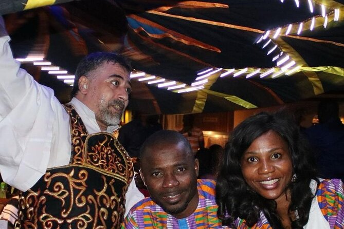 Dinner Cruise with private Transfers in Nile River - Live singers and Egyptian stage shows