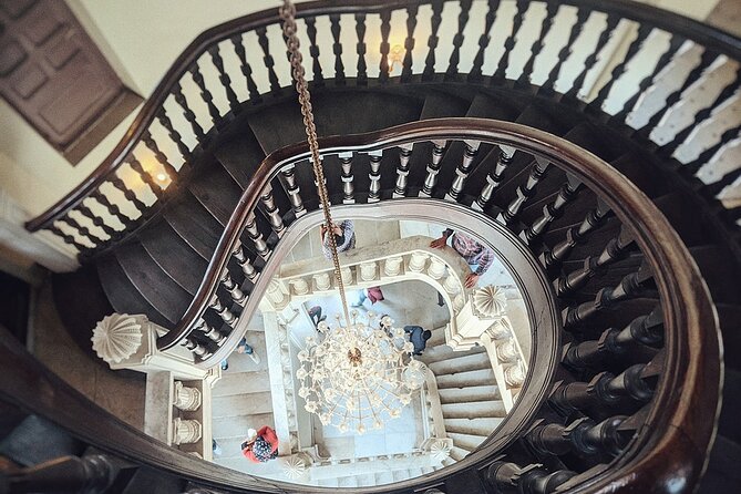 Discover The Palaces of Cairo - Manial Palace Museum and a meeting of design traditions