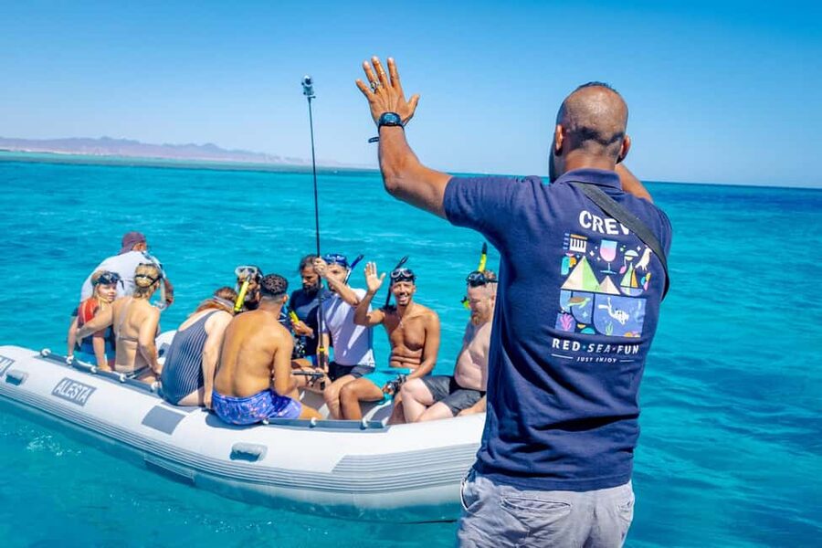 Dolphin Tour with Red Sea Fun. The Best in Hurghada - Setting out from Hilton Plaza Hotel at 8:30 a.m.
