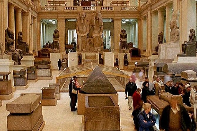 Egyptian Museum & Giza Pyramids in Cairo Private Tour Guide - What the guide adds to the day
