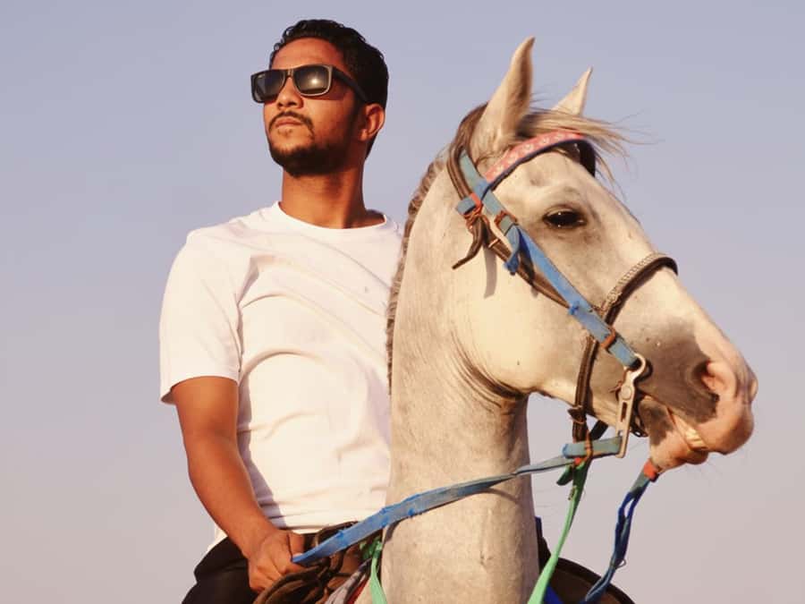 El Gouna: Desert & Sea Horse Riding With Swimming Optional - Arriving at the Makadi stable