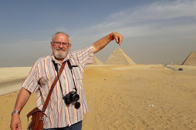 Excursion Hurghada Cairo Pyramids by plane - Small Group - Lunch and the practical rhythm of the tour