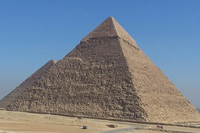 Express Pyramids tour from Cairo airport - Khufu’s Great Pyramid: two hours with the ancient wonder