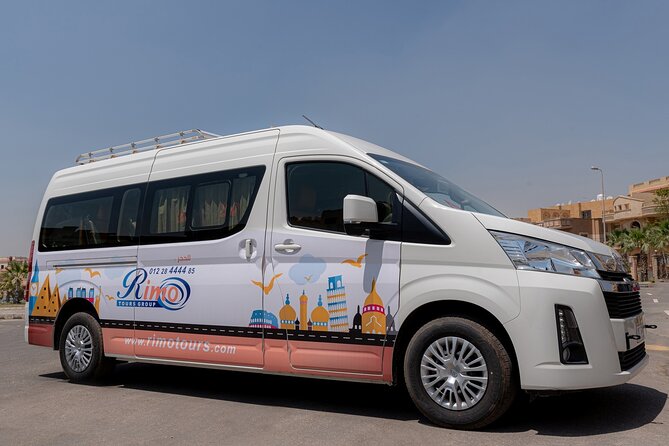 Family Private VAN Airport Transfer: Cairo Airport Transfer to anywhere in Cairo - The drive into Cairo