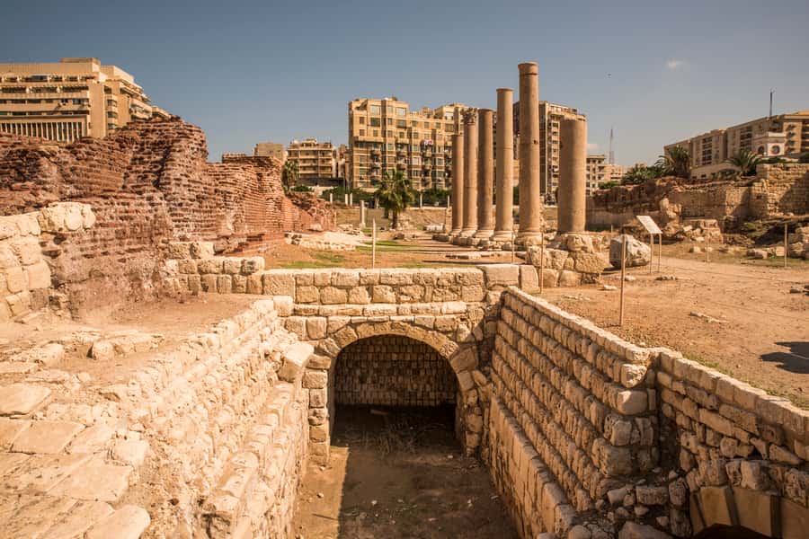 From Alexandria: Full-Day Guided Tour of Historical Sights - Kom El Shoqafa, Alexandria’s underground world