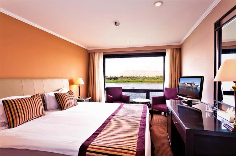 From Aswan: Overnight Nile Cruise to Luxor with Meals - Who should book this two-day cruise?