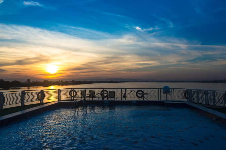 From Cairo: 4-Day Nile Cruise to Luxor with Balloon Flight - Who should book this Nile journey?