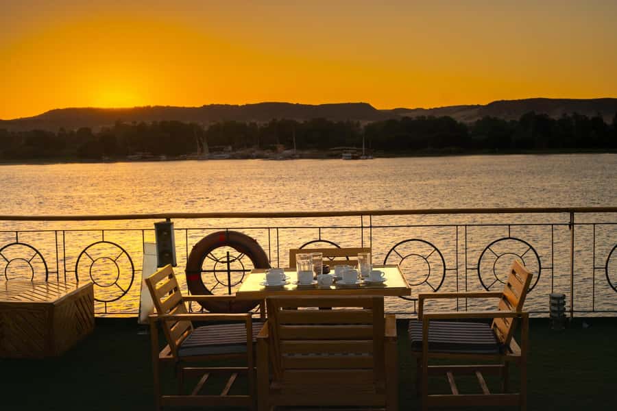 From Cairo: 4-Day Nile Cruise to Luxor with Balloon Flight - What to pack for this fast four days