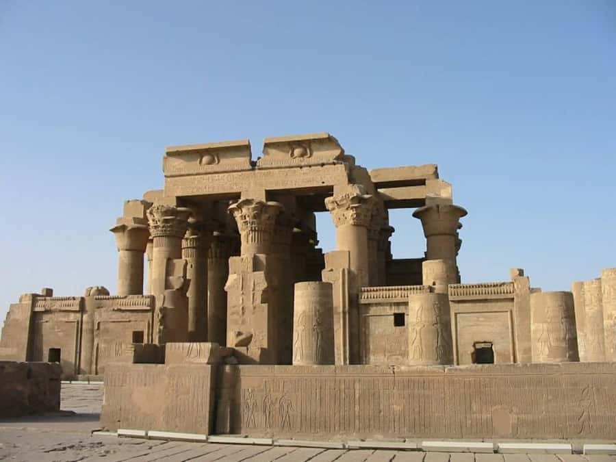 From Cairo: 5-Day Tour with Nile Cruise, Balloon, & Flights - Abu Simbel makes Day 3 a long but important day