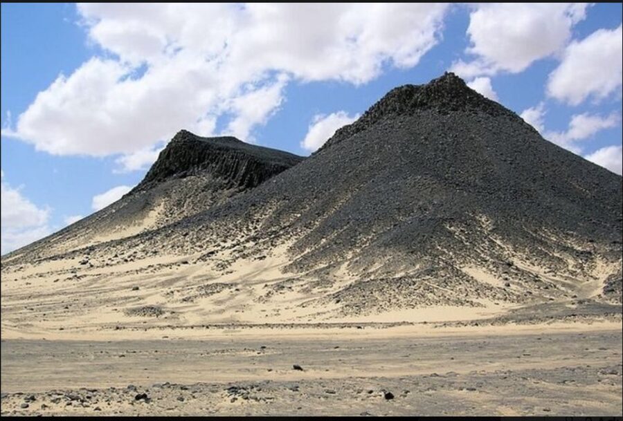 From Cairo: Bahariya Oasis and Black and White Desert Tour - The White Desert’s strange rock shapes