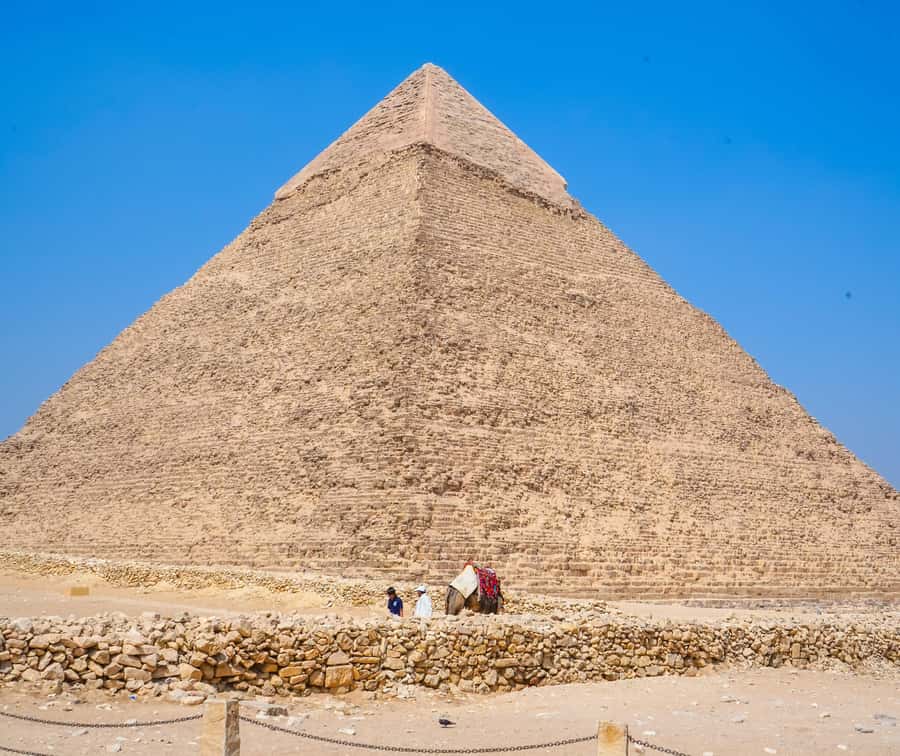 From Cairo/Giza: Pyramids, Memphis, and Sakkara Day Tour - Starting at Giza, where the scale is hard to grasp