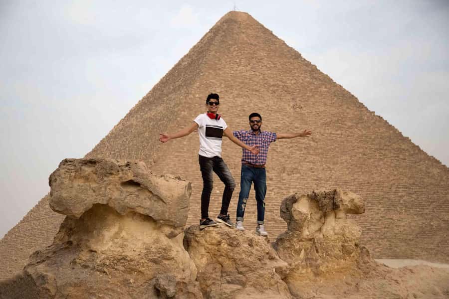 From Cairo: Half-Day Tour to Pyramids of Giza and the Sphinx - Entering the Great Pyramid